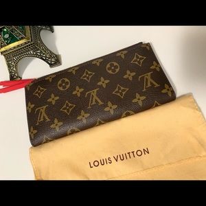Louis Vuitton Adele long wallet